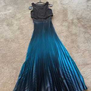 Women dress